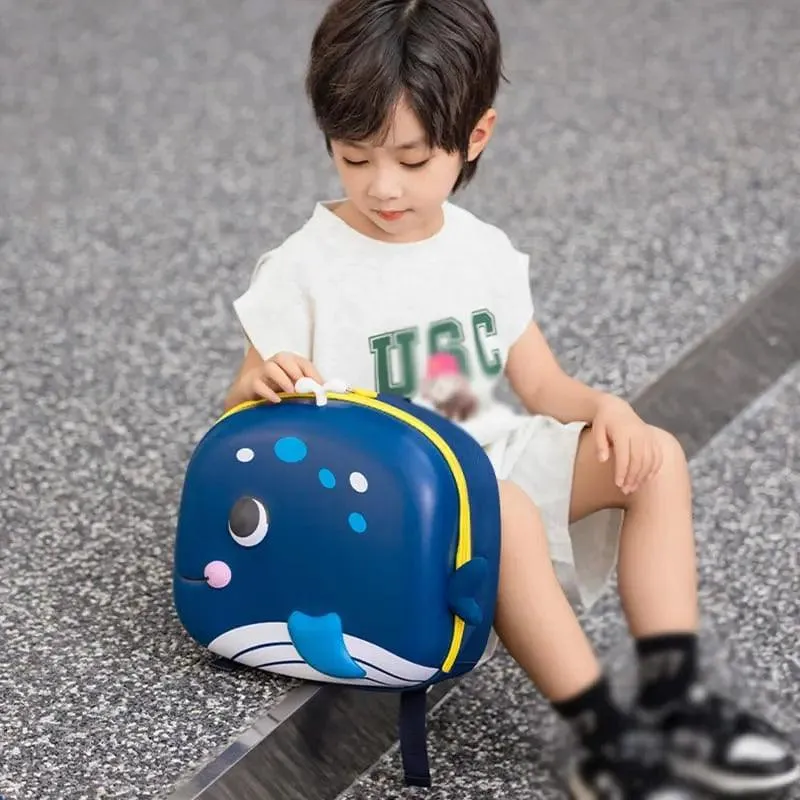 HARD SHELL FISH BACKPACK