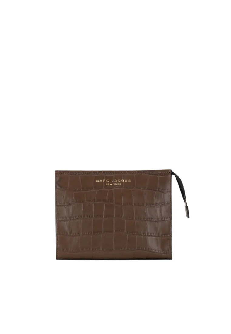 Marc Jacobs Grind Crocodile Cosmetic Pouch Bag Embossed In Dark Brown 4S3SCP001S03