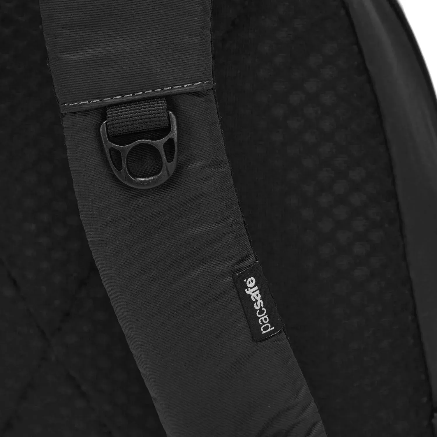 Pacsafe LS350 anti-theft backpack