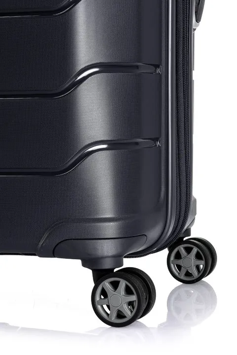 Samsonite - NEW Oc2lite 68cm Medium 4 Wheel Hard Suitcase - Black