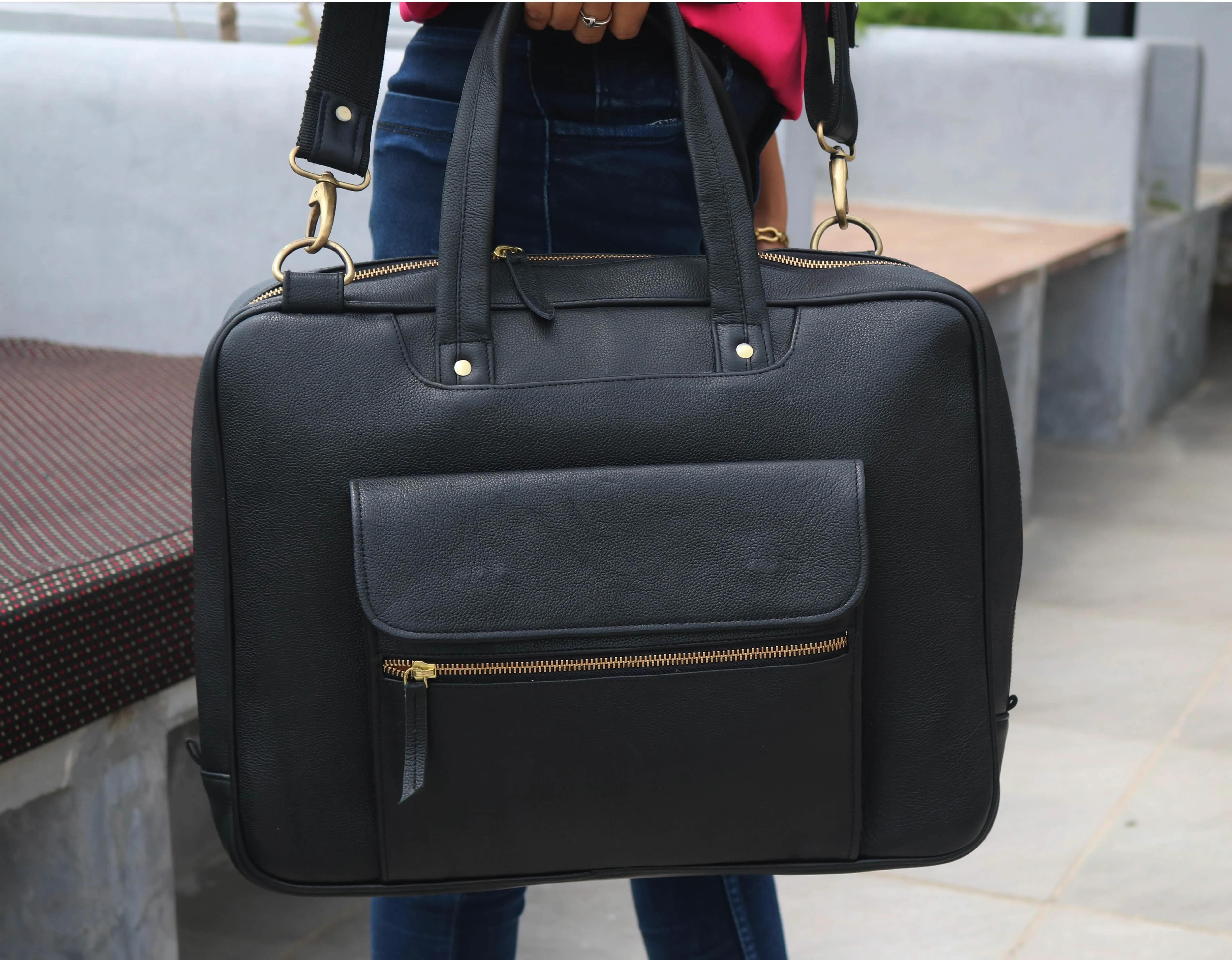 Sophisticated Black Goat Leather Briefcase for 15-Inch Laptops